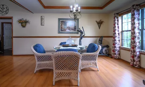 Dining - 106 Ashton Pl, De Queen, AR 71832 photo 1 of 2