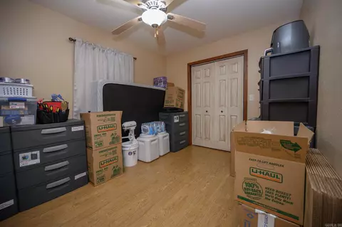 Bedroom - 106 Ashton Pl, De Queen, AR 71832 photo 4 of 4