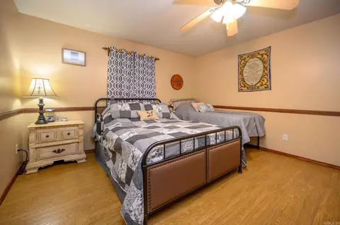 Bedroom - 106 Ashton Pl, De Queen, AR 71832 photo 2 of 4