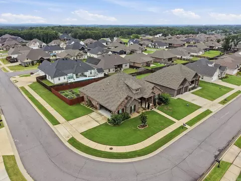 View/Area - 1925 Josh Dr, Conway, AR 72034 photo 2 of 3
