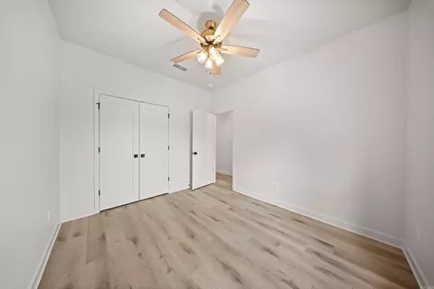 Bedroom - 203 Apollo Way, Haskell, AR 72015 photo 3 of 6