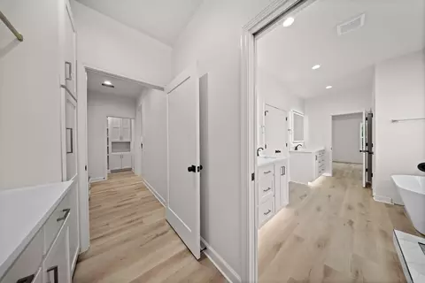 Entry Way - 203 Apollo Way, Haskell, AR 72015 photo 7 of 7