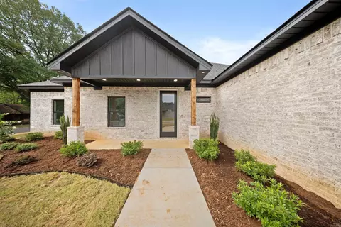 Exterior - 203 Apollo Way, Haskell, AR 72015 photo 3 of 4