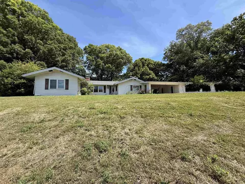 300 Neill Rd, Helena, AR 72342