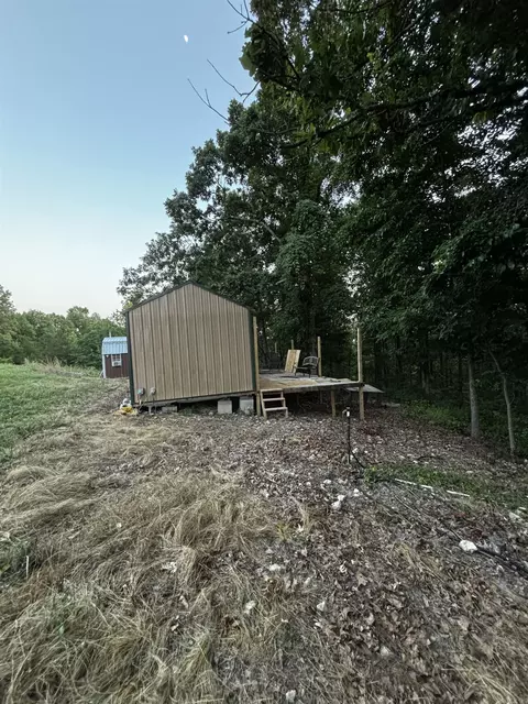 Exterior - 1717 Grassy Rd, Marshall, AR 72650 photo 4 of 15