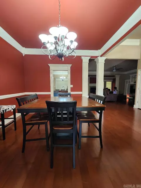 Dining - 7720 E Worth Ave, Benton, AR 72019 photo 1 of 2