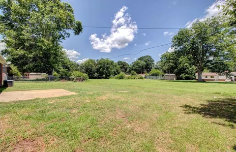 Exterior - 1000 Locust St # A, Beebe, AR 72012 photo 3 of 6