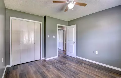 Bedroom - 1000 Locust St # A, Beebe, AR 72012 photo 5 of 9