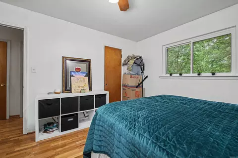 Bedroom - 622 Sherris Ln, Benton, AR 72019 photo 2 of 9