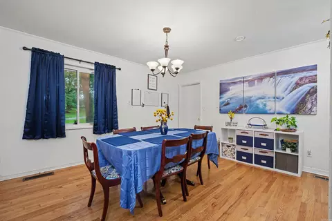 Dining - 622 Sherris Ln, Benton, AR 72019 photo 1 of 4