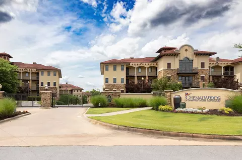 601 Chenal Woods Dr #111, Little Rock, AR 72223