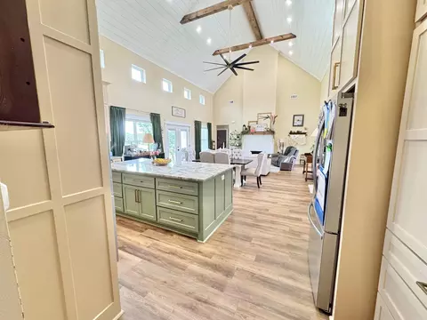 Entry Way - 104 Lethamhill Cv, Cabot, AR 72023 photo 2 of 4
