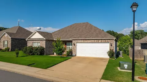 Exterior - 2230 Matthews Meadows Ln, Conway, AR 72032 photo 2 of 9