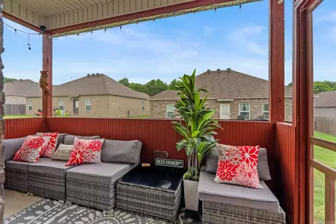 Exterior - 2230 Matthews Meadows Ln, Conway, AR 72032 photo 6 of 9