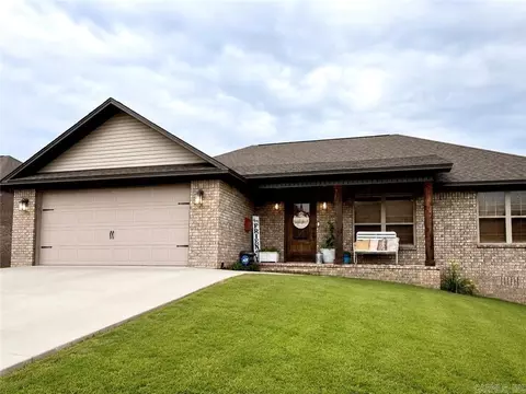 1209 E Date St, Russellville, AR 72802