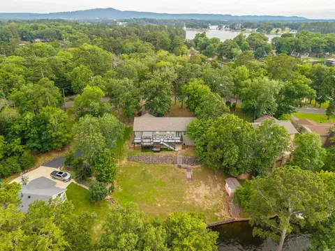 118 Westport Pt, Hot Springs, AR 71913