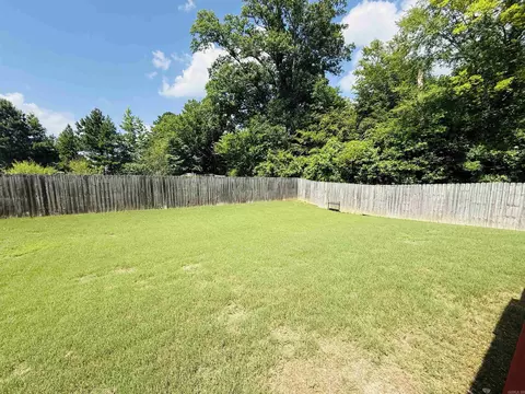 Exterior - 3005 Lynne Ct, Bryant, AR 72022 photo 7 of 7