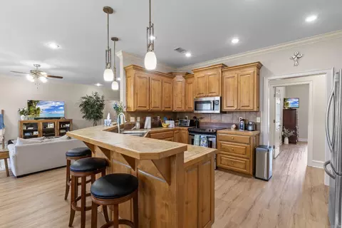 Kitchen - 1320 E Cadron Gap Rd, Conway, AR 72032 photo 2 of 3