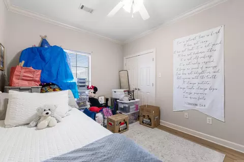 Bedroom - 1320 E Cadron Gap Rd, Conway, AR 72032 photo 5 of 7