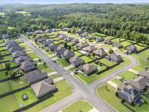 View/Area - 1320 E Cadron Gap Rd, Conway, AR 72032 photo 6 of 7