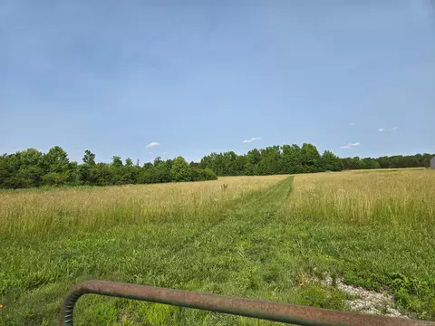 96 104 Tater Hill Rd, Searcy, AR 72143