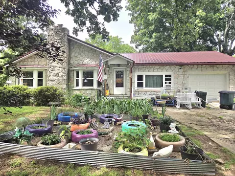 708 Parks St, Mountain View, AR 72560