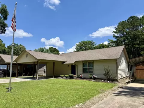 150 Shore Acres Dr, Hot Springs, AR 71913