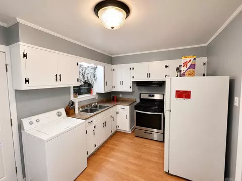 Kitchen - 7103 W Jeffcoat Rd, Pine Bluff, AR 71603 photo 1 of 1