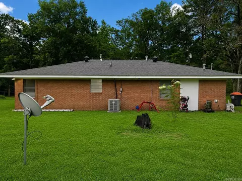 Exterior - 7103 W Jeffcoat Rd, Pine Bluff, AR 71603 photo 3 of 4