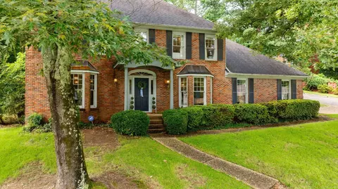 181 Pebble Beach Dr, Little Rock, AR 72212