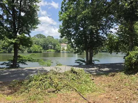 1920 Waterside Dr, North Little Rock, AR 72116