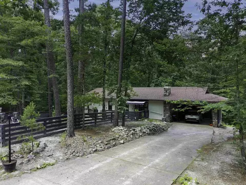 255 Needham Rd, Hot Springs, AR 71901