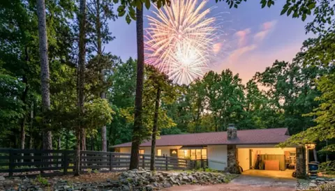 255 Needham Rd, Hot Springs, AR 71901