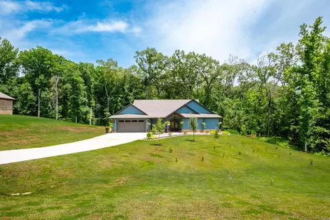 Exterior - 4032 Eagle Valley Dr, Benton, AR 72019 photo 3 of 17