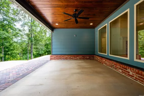 Exterior - 4032 Eagle Valley Dr, Benton, AR 72019 photo 11 of 17