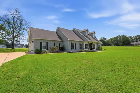 Exterior - 33 Pear Cir, Greenbrier, AR 72058 photo 6 of 8