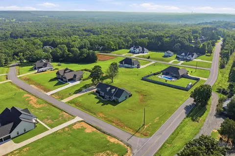 View/Area - 33 Pear Cir, Greenbrier, AR 72058 photo 6 of 8