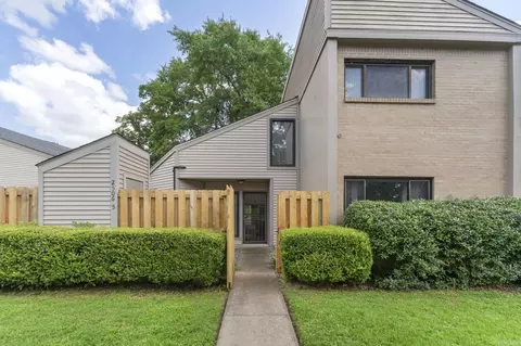 2506 Riverfront Dr, Little Rock, AR 72202