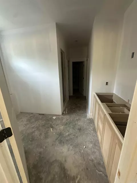 Entry Way - 31 Libra Ln, Ward, AR 72176 photo 3 of 3