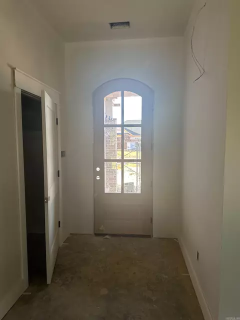 Entry Way - 31 Libra Ln, Ward, AR 72176 photo 2 of 3