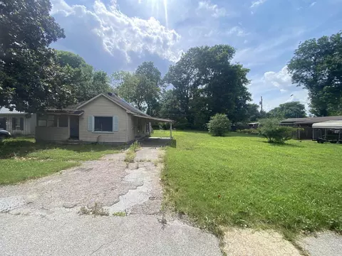 318 Gum Ave, Trumann, AR 72472