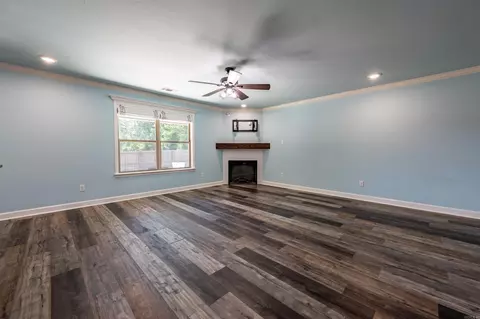 Living - 74 Cimarron Cir, Cabot, AR 72023 photo 5 of 6