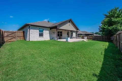 Exterior - 74 Cimarron Cir, Cabot, AR 72023 photo 5 of 11