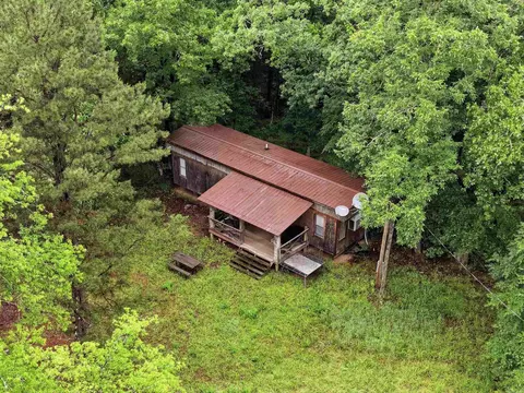 377 Brush Creek Rd, Plainview, AR 72857