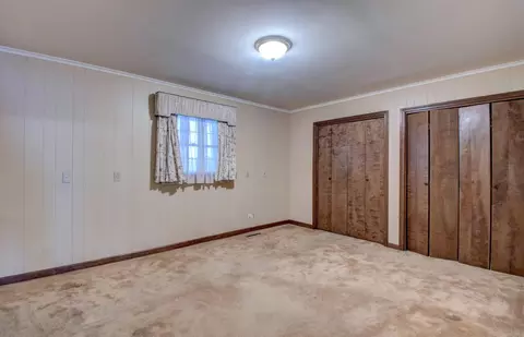 Bedroom - 2425 W 42nd Ave, Pine Bluff, AR 71603 photo 3 of 10