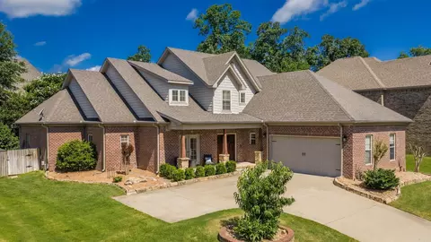 24 Longwell Loop, Little Rock, AR 72211