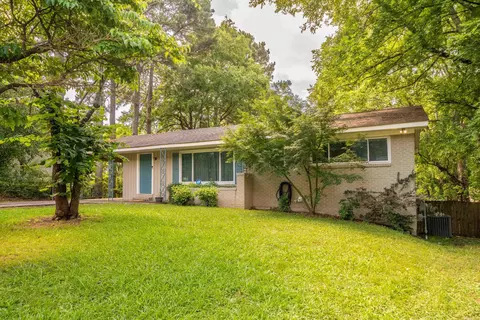 303 Jerome St, Hot Springs, AR 71913