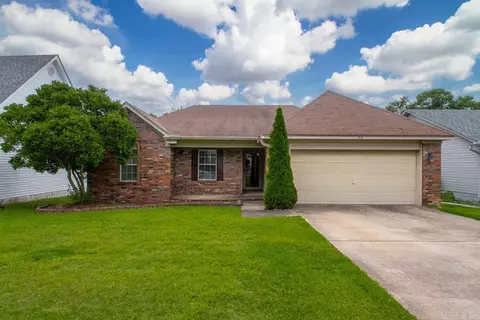 22 Pamela Ln, Sherwood, AR 72120