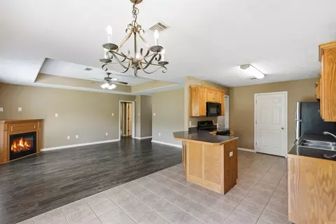 Living - 5160 Limestone Ln, Conway, AR 72034 photo 5 of 5