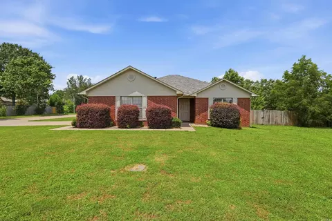 5160 Limestone Ln, Conway, AR 72034